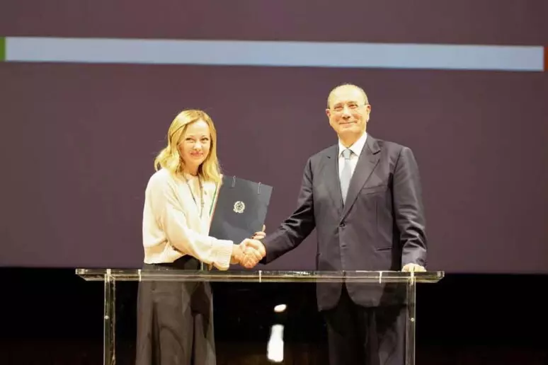 Governo Meloni, record di longevità con 1.413 giorni. Schifani: “La stabilità produce risultati”
