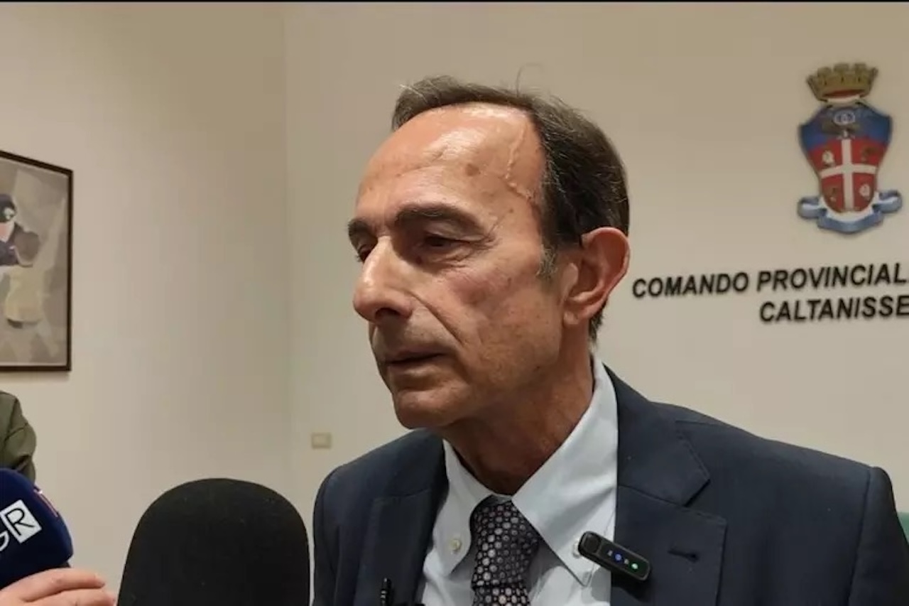 Sorelline scomparse a San Cataldo, nessun sequestro: “Volevano trascorrere la notte nascoste in un negozio”