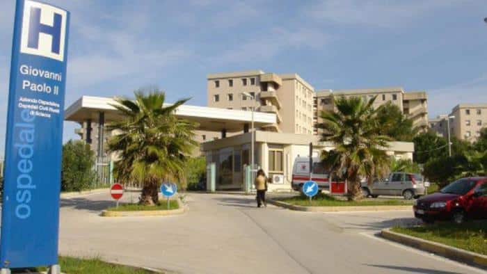 Caso di meningite a Sciacca: negato il trasferimento in una struttura ad hoc per carenze di posti letto