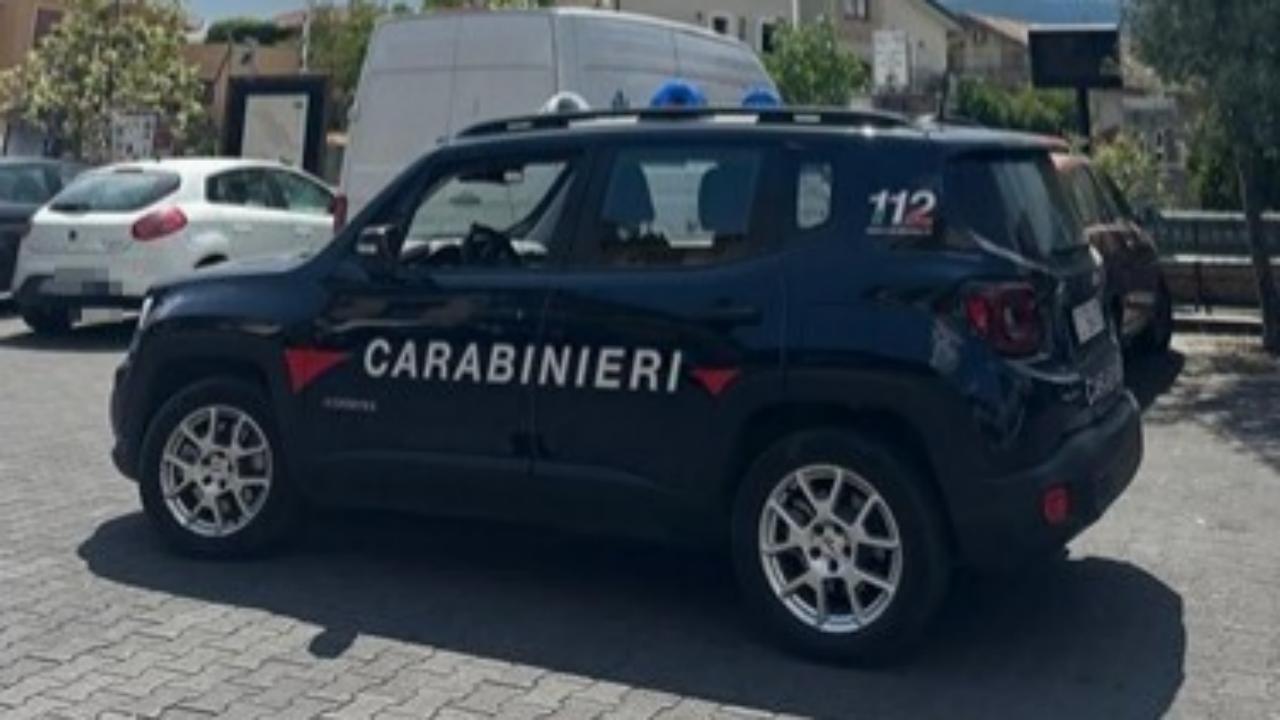 Lite condominiale degenera in maxi rissa: i fatti nel Catanese
