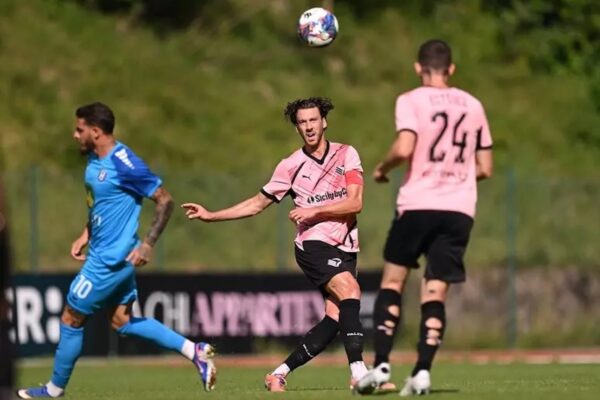 Palermo show al Barbera: Sampdoria battuta 3-1, rosanero soli in vetta