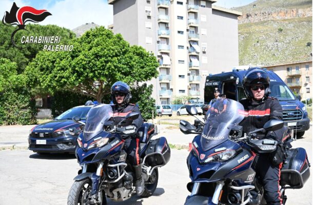 Controlli e perlustrazioni stradali a Palermo, tre arresti e una denuncia