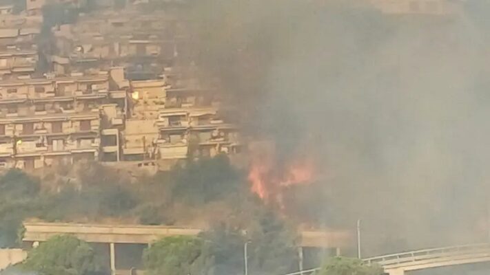 Incendio a Taormina, emergenza sotto controllo. De Luca: “Grazie alla macchina dei soccorsi, tempestiva ed efficace”