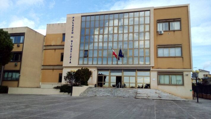 Minorenne aggredisce un coetaneo: per il tribunale sono i genitori a dover ripagare 30mila euro di danni
