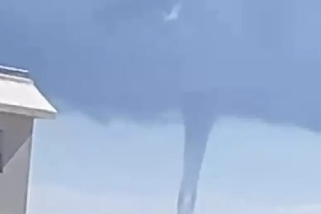 Avvistata una tromba marina al largo di Siracusa