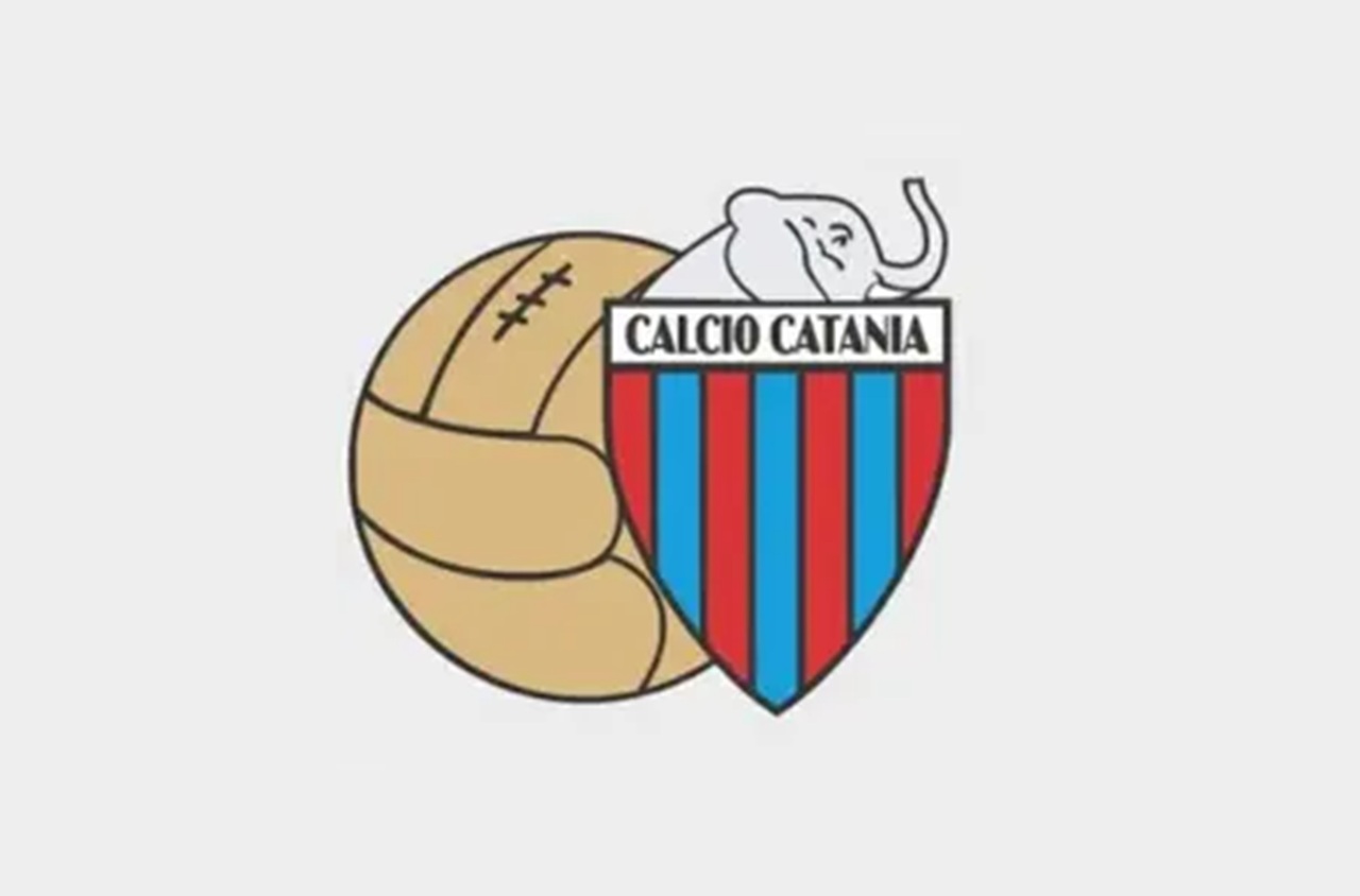 Logo storico del Calcio Catania 1946 all’asta, il Comune prova ad acquistarlo: “Patrimonio della città”