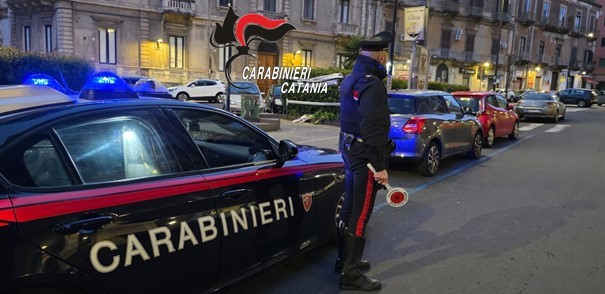 Catania, esce di casa nonostante i domiciliari: arrestato al rientro dai carabinieri