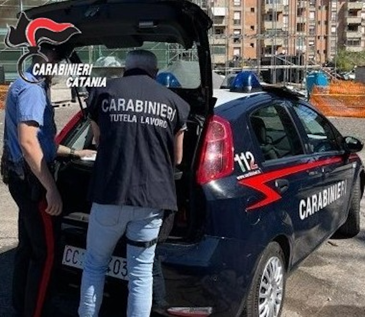 Tre arresti per droga e irregolarità in un cantiere nel Catanese