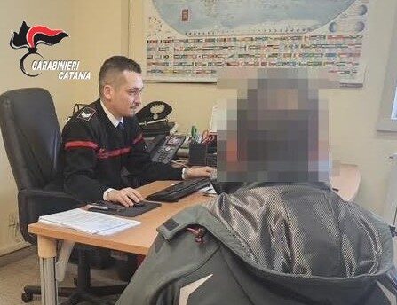 Misterbianco, finti carabiniere e magistrato truffano un 70enne: denunciato 24enne