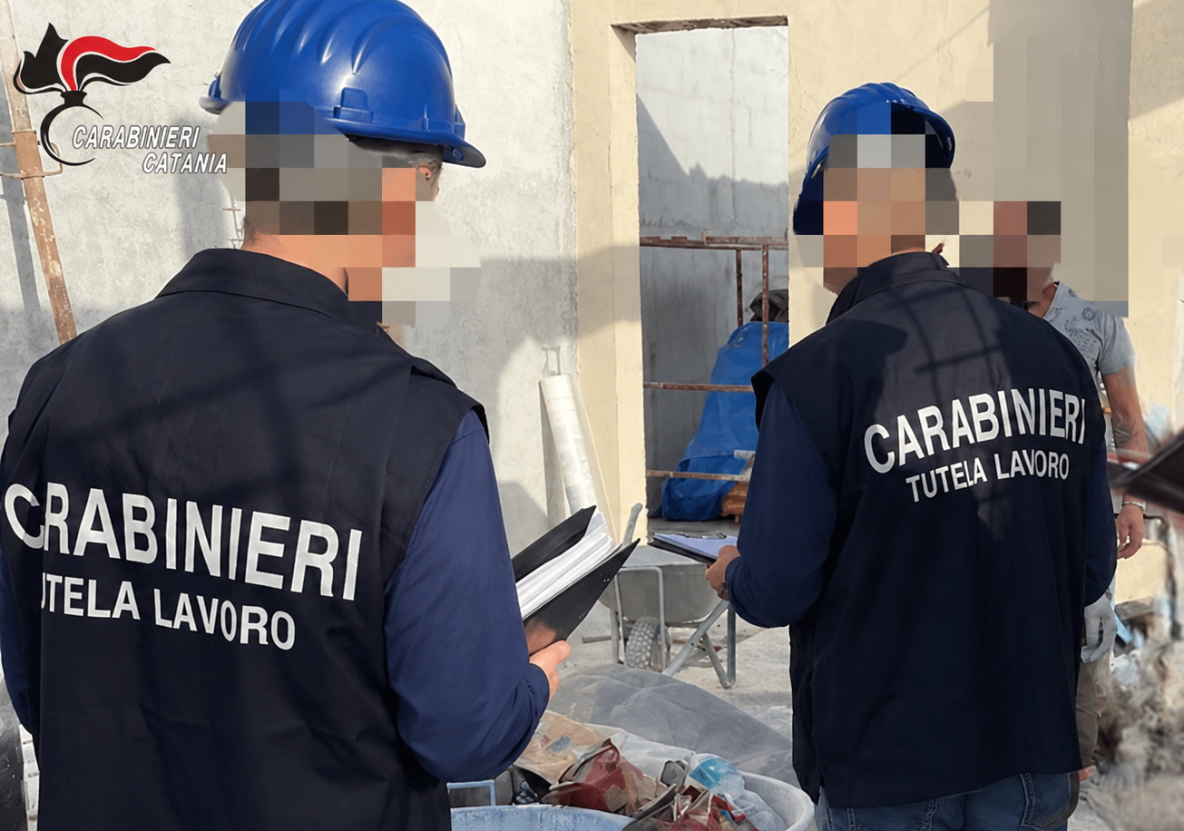 Randazzo, gravi irregolarità sulla sicurezza in un cantiere: attività sospesa e sanzioni