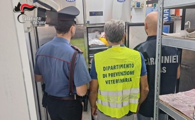 Ottobrata, controlli in una gastronomia a Zafferena: sanzioni per 3mila euro