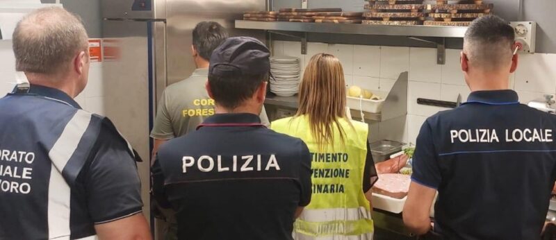 Catania, controlli in un ristorante della zona industriale: sanzioni per oltre 40mila euro