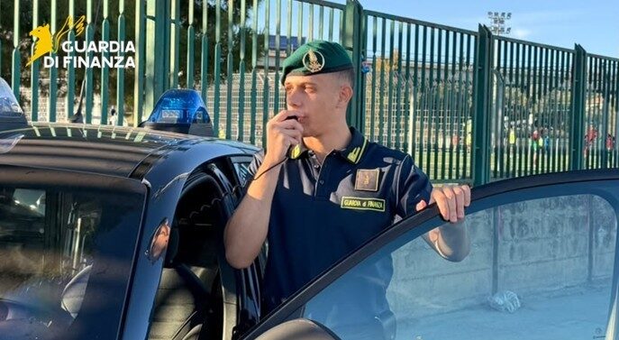 Caltanissetta, scoperti 55 lavoratori irregolari: sanzionate 20 attività, dieci rischiano la sospensione