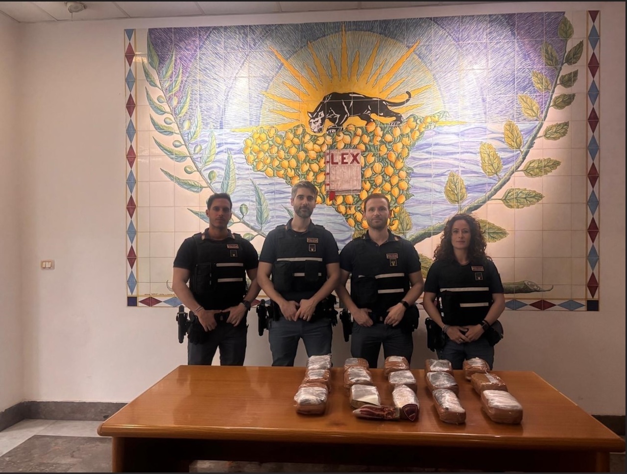 Maxi sequestro di droga a Palermo, caccia ai “proprietari” del carico