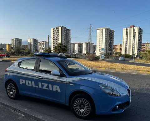 Lite con la madre a Librino, aveva danneggiato il braccialetto elettronico: giovane finisce in carcere
