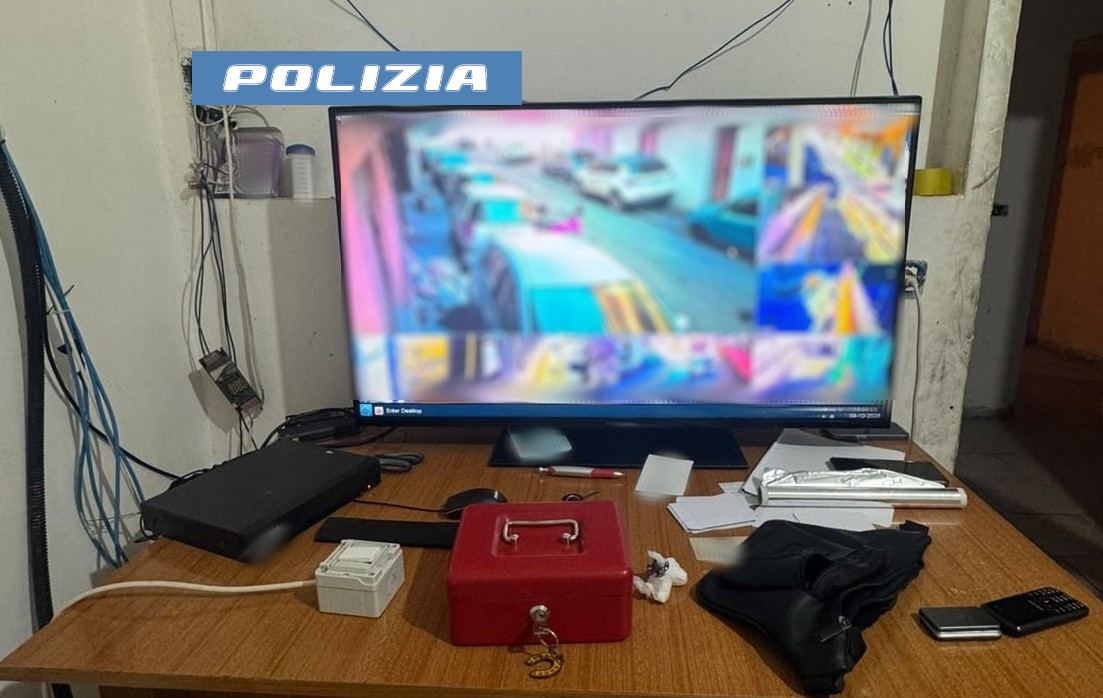 Entra nella “crack room” e il pusher gli offre la droga: ma è un poliziotto, arrestato 22enne a Catania