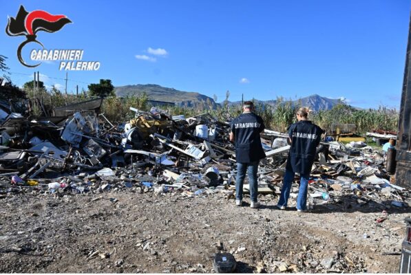 Sequestrata un’area di oltre 3mila metri quadrati nel Palermitano: 6 denunce
