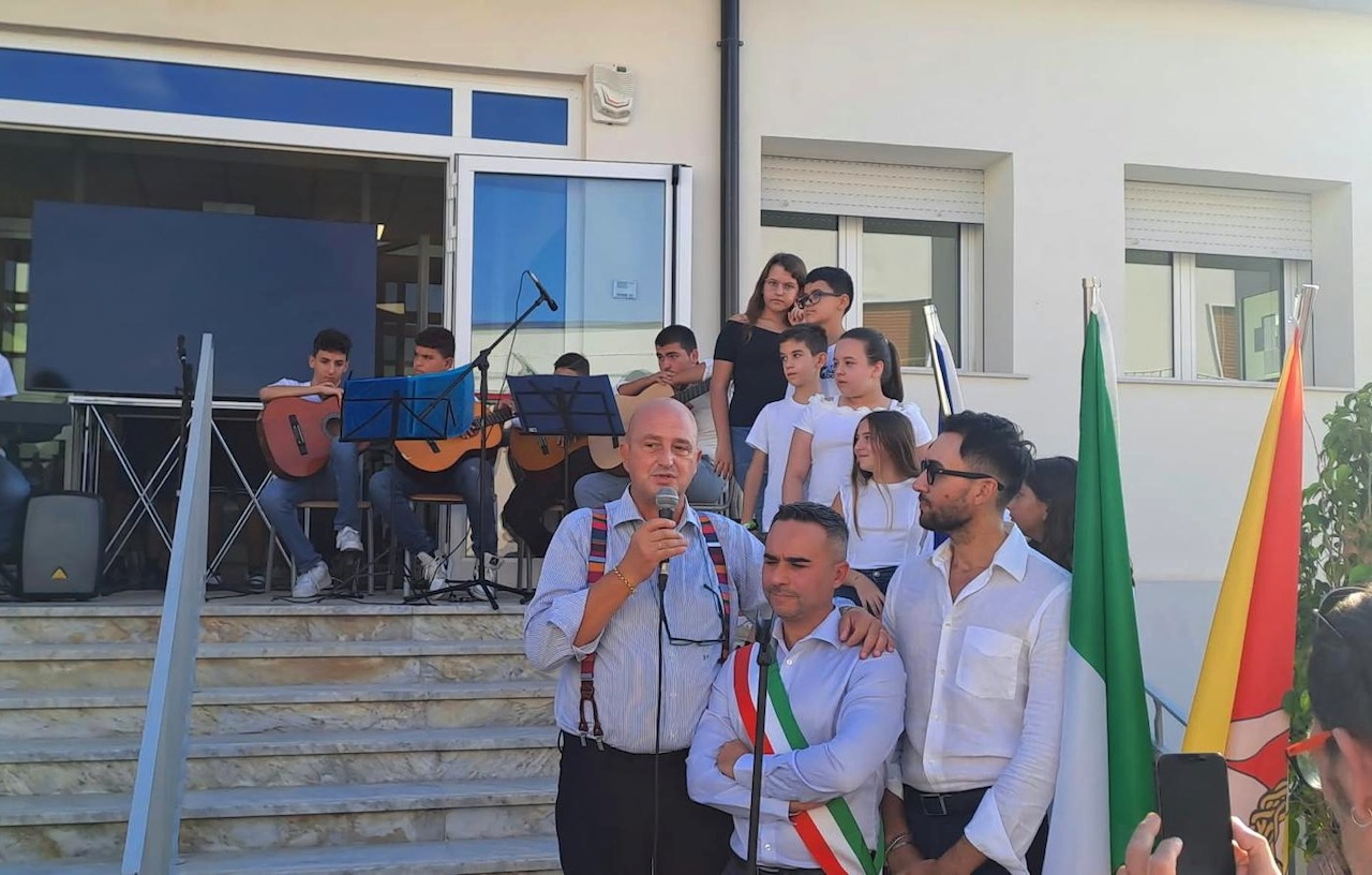 Scuola, 60mila euro per gli studenti di Lampedusa e Linosa: il progetto sarà esteso alle isole minori
