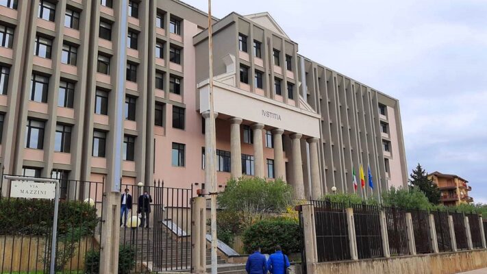 Uccise “per errore” il fratello: arriva la condanna a 21 anni per Angelo Di Falco
