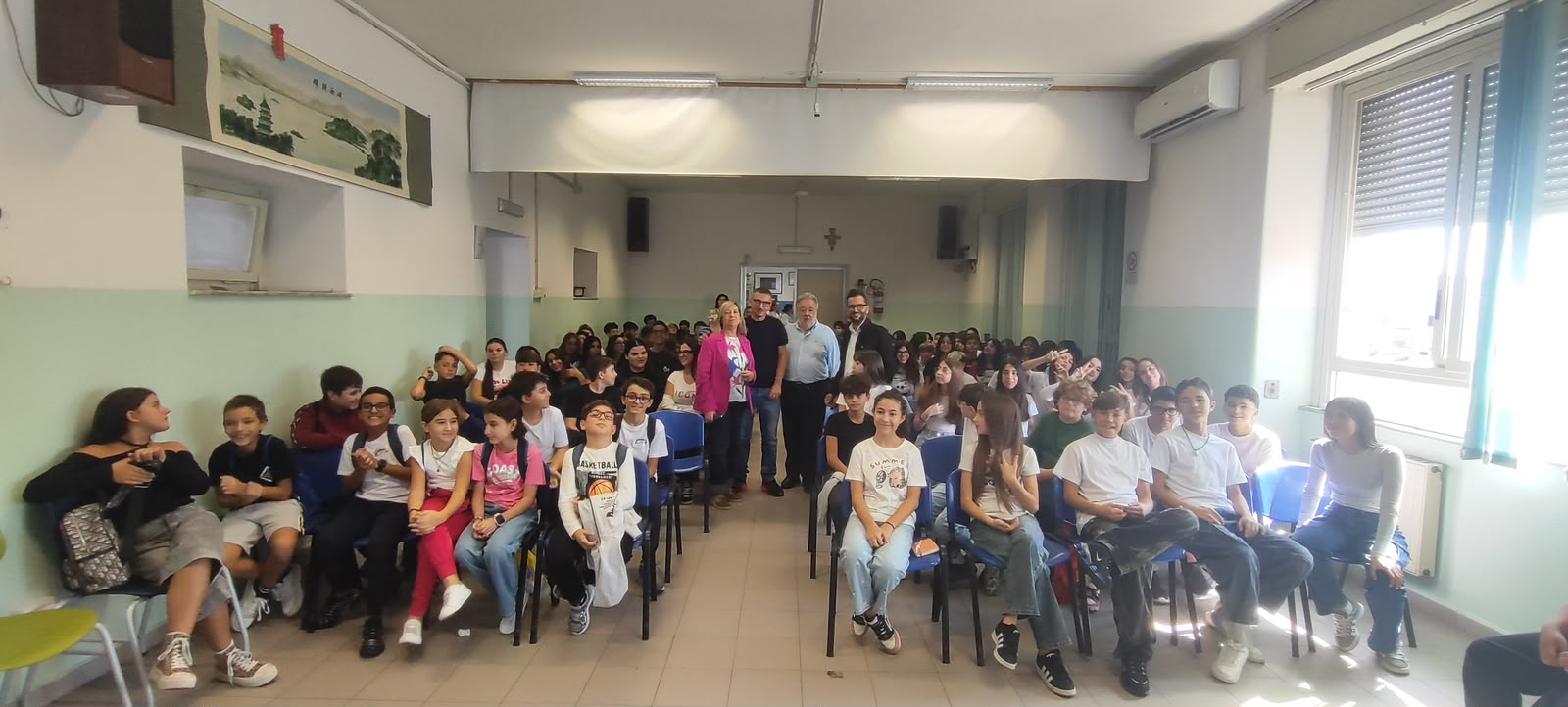 Giornalismo e pace alla ICS “I. Calvino” con Giuseppe La Venia: quando le parole diventano uno strumento etico per raccontare