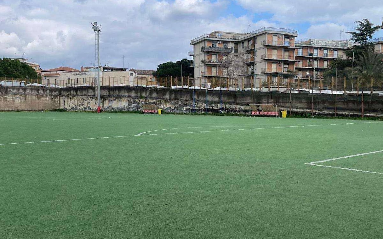 Riqualificazione campo Seminara di Barriera: pubblicata la gara da 1,25 milioni. Campisi e Bonaccorsi: “Un risultato atteso da anni”