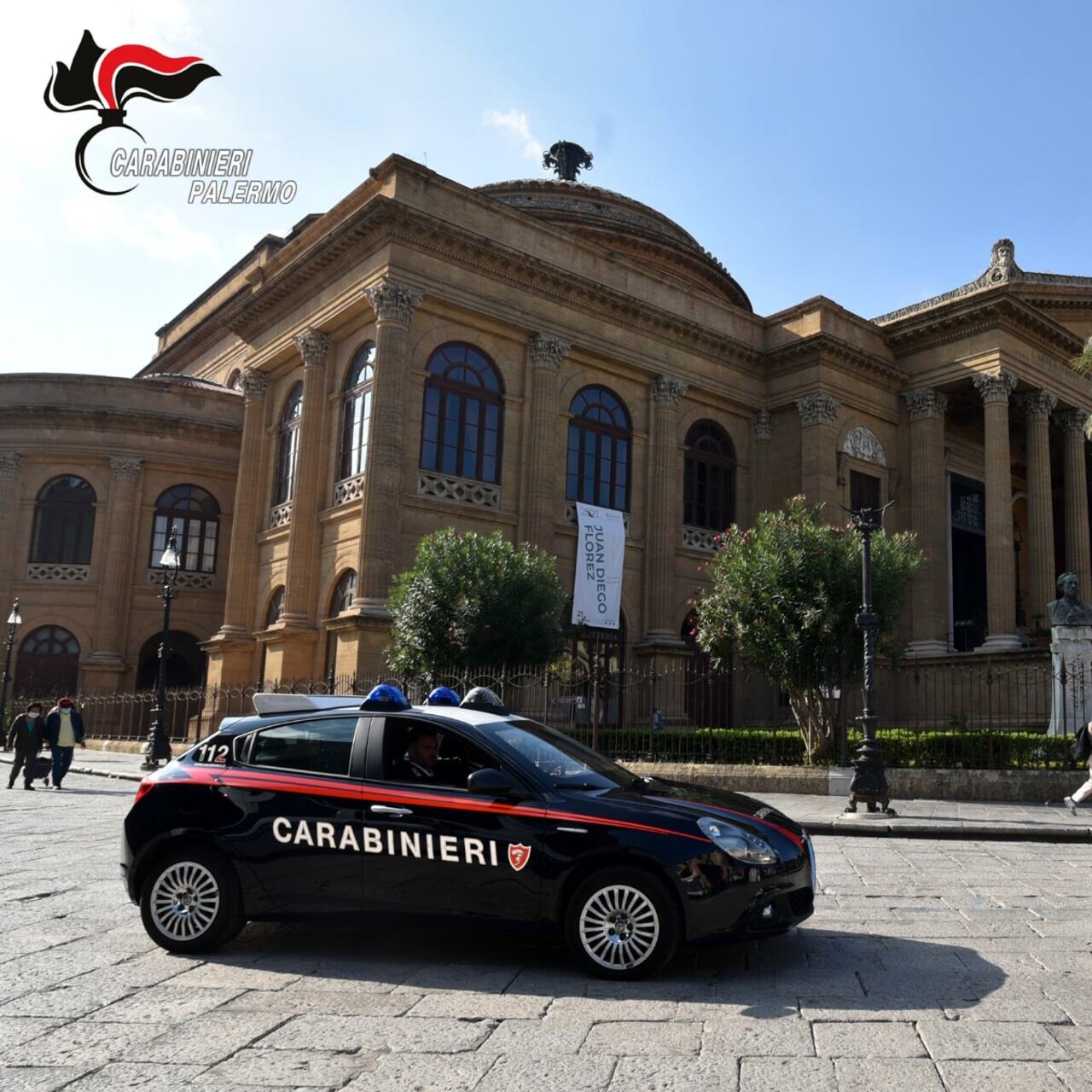Palermo, faceva rapine a mano armata ai passanti in zona metro: arrestato 28enne