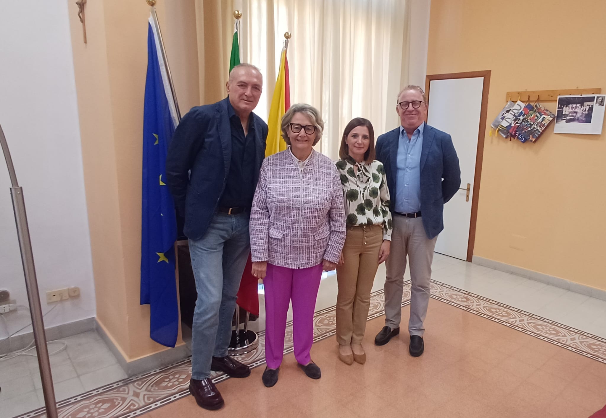 Ottobre Rosa a Palermo, visite ed esami gratuiti contro il tumore al seno: come prenotarsi