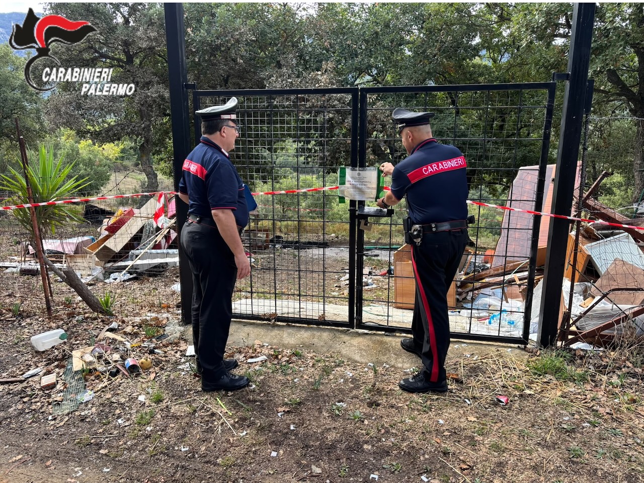 Rifiuti speciali dati alle fiamme nel cuore delle Madonie: scoperta discarica abusiva, denunciata una donna