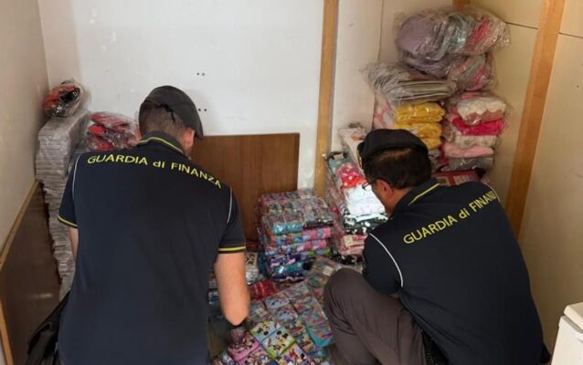 Misterbianco, maxi sequestro di oltre 6.700 articoli falsi – VIDEO