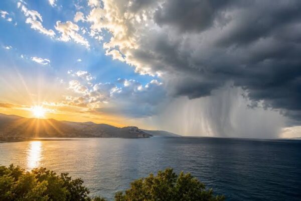 Meteo, l’instabilità regna ancora sovrana. Anche domani allerta in Sicilia