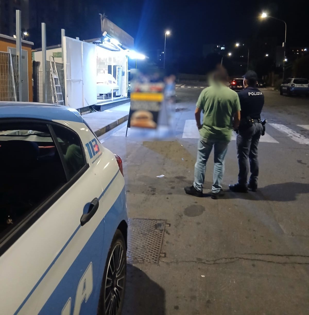 Controlli a tappeto a Librino: macelleria-braceria abusiva con cavo elettrico sulla strada, sequestri e multe per 5mila euro
