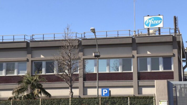 Pfizer Catania, scontro tra sindacati sul Golden Power. FIALC CISAL replica alla Femca CISL: “Chi lo contesta spieghi come impedirà la svendita dello stabilimento”