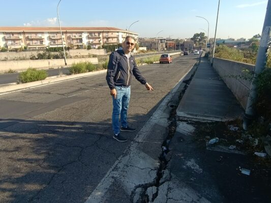 Via Carmelo Rosano “impraticabile, dissestata e con una rotatoria ancora irrisolta”: la segnalazione dell’ex consigliere Spadaro