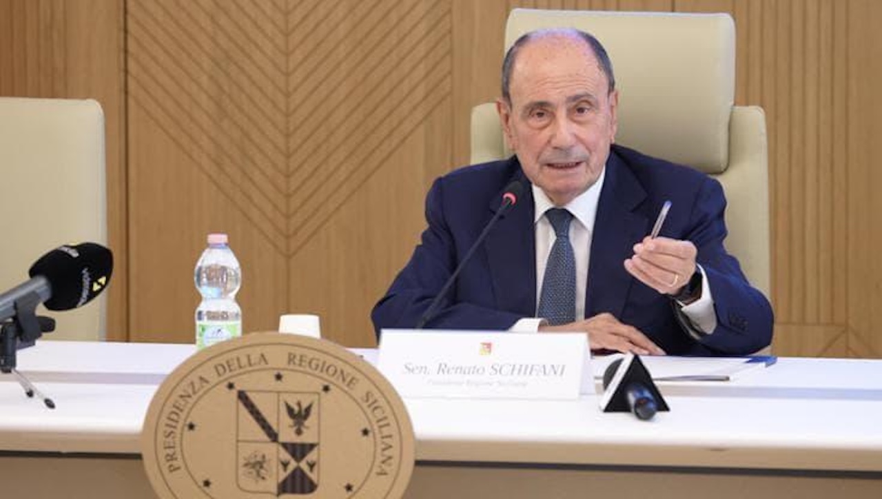Regione Siciliana, stretta sui rapporti tra politica e interessi privati: approvato il disegno di legge sulla trasparenza