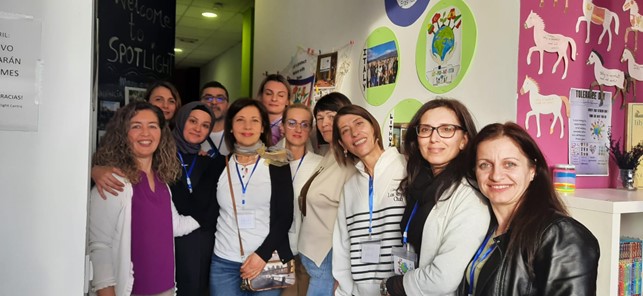L'istituto "La Mela Mazzini" di Adrano partecipa al progetto Erasmus "Let's protect nature with Stem"