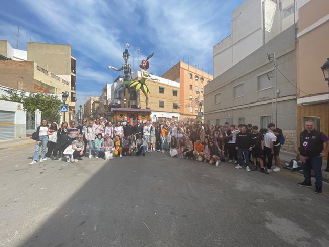L'istituto "La Mela Mazzini" di Adrano partecipa al progetto Erasmus "Let's protect nature with Stem"
