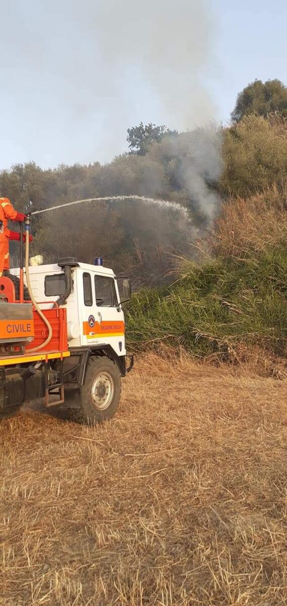 Incendio via Firenze Vittoria (15)