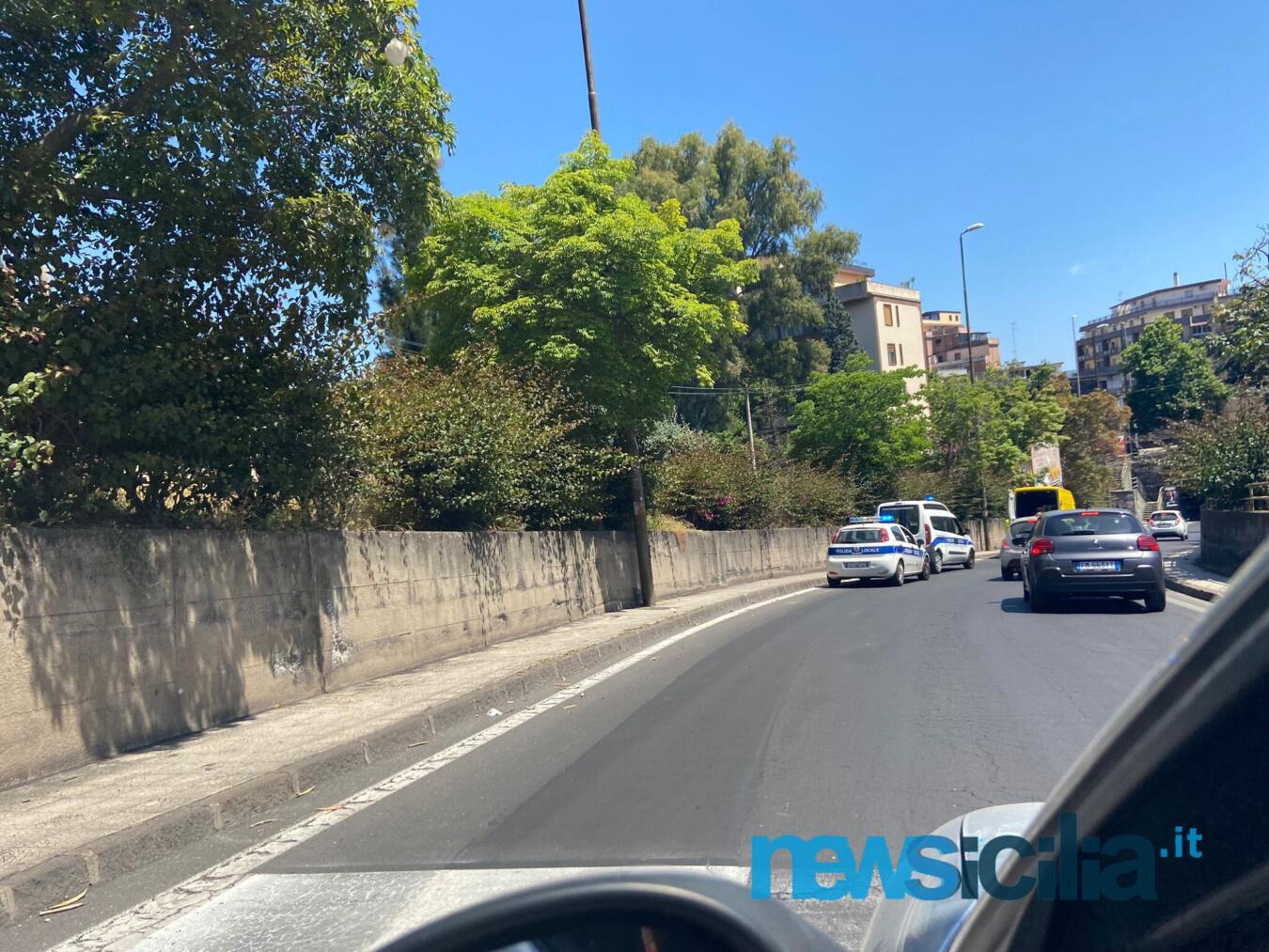 Incidente mortale via Passo Gravina Catania (2)