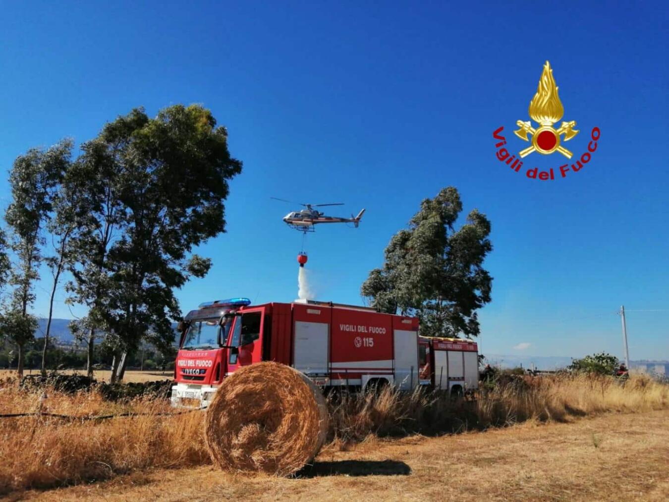 Santu Lussurgiu foto dei vigili del fuoco incendio (2)