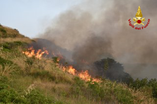 Sicilia emergenza climatica incendi (6)