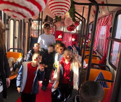 985d40ce-1b72-4a95-8ba3-4dd745cf5bfe