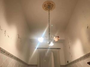 crolli terremoto 26 dicembre 2018 Acireale