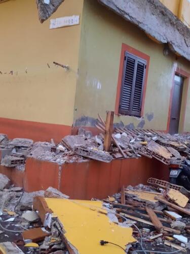 Lampedusa maltempo fulmine casa