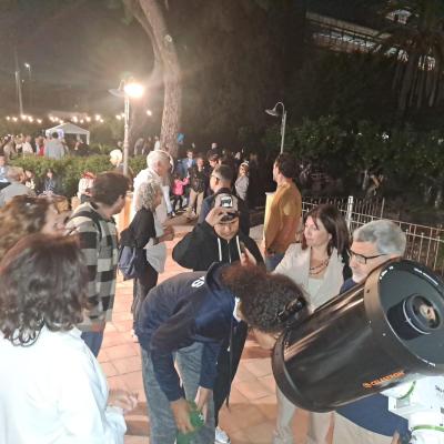 Osservazione di Saturno e della Luna