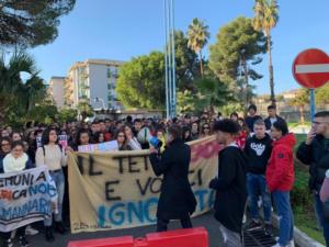 Protesta san g la punta 18