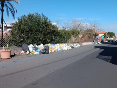 Alcuni scatti dei rifiuti a Mascali