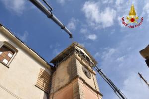 Emergenza sisma, operazioni di messa in sicurezza della chiesa di Pennisi - Le FOTO
