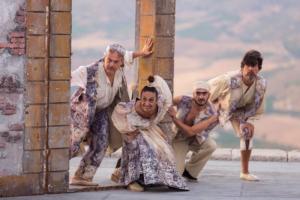 Trionfano le stelle a Segesta con "La Casa del Fantasma" di Paluto