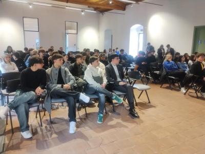 WhatsApp Image 2025-02-07 at 19.36.04