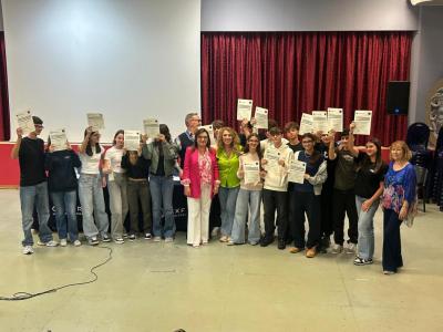 WhatsApp Image 2025-10-08 at 08.18.36 (2)